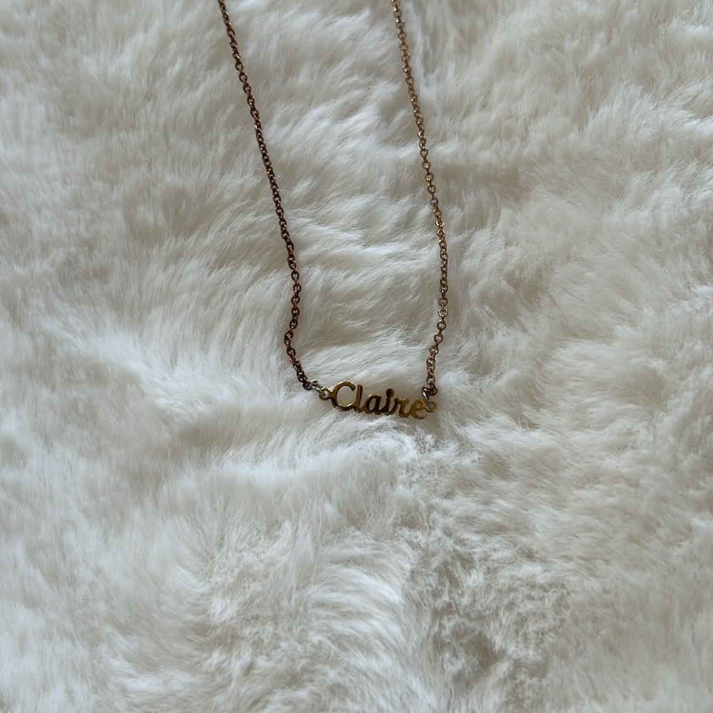 “Claire” charm nameplate necklace on gold chain